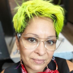 Meet your Posher, Romula